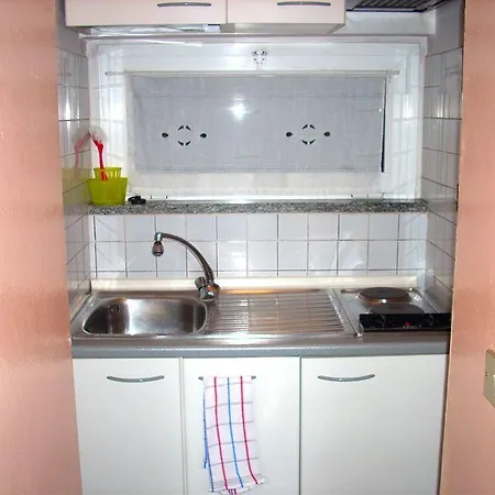 Class 2 Apartahotel Turín