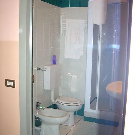 Class 2 Aparthotel