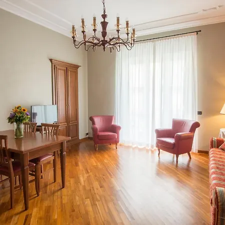 Class 2 Aparthotel