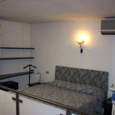 Class 2 Aparthotel Turin